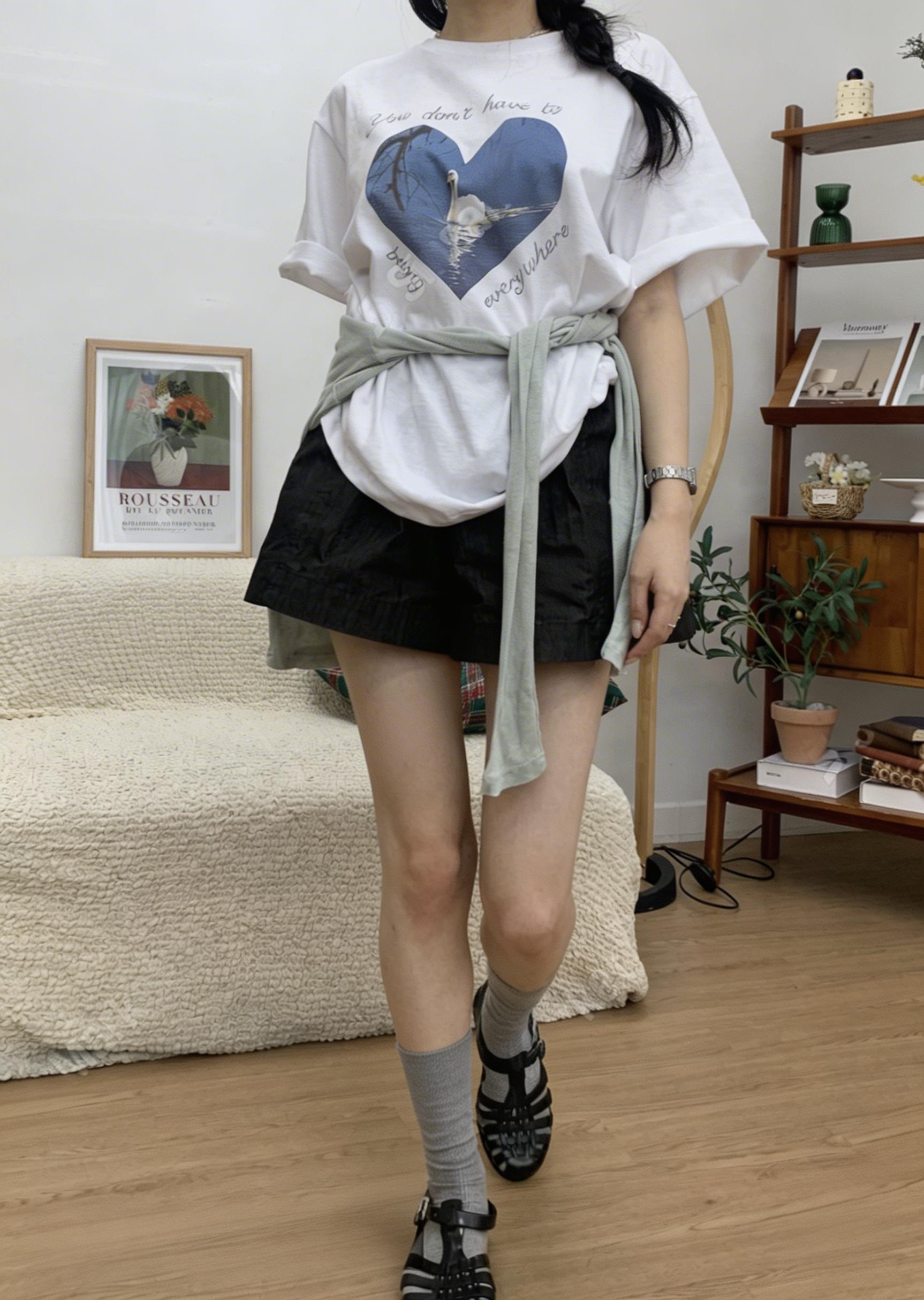 心形鴨圖案T-shirt (2 COLOURS)