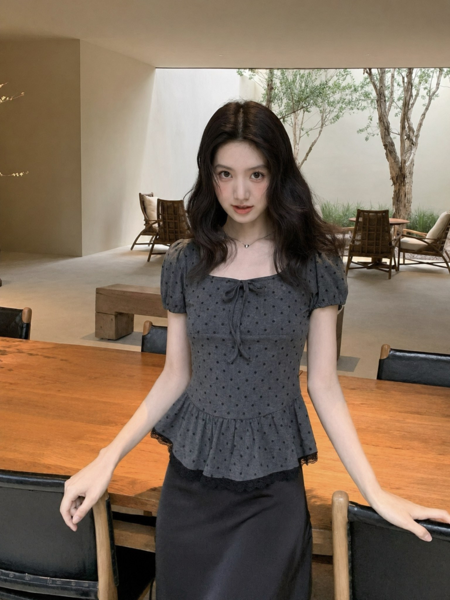修身圓點蕾絲圍巾短袖套裝 (2 COLOURS)