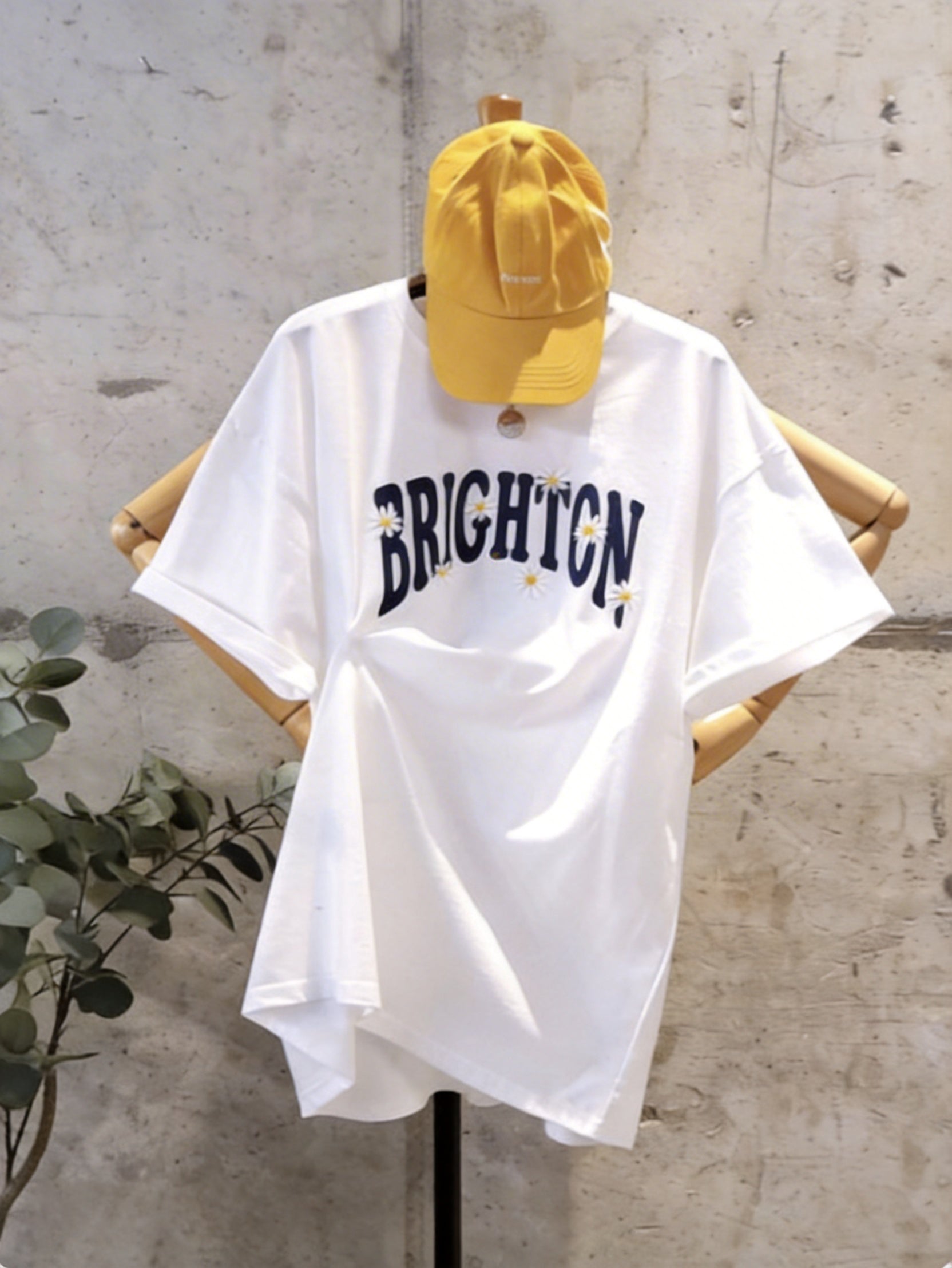 Brighton 雛菊刺繡寬鬆T-shirt
