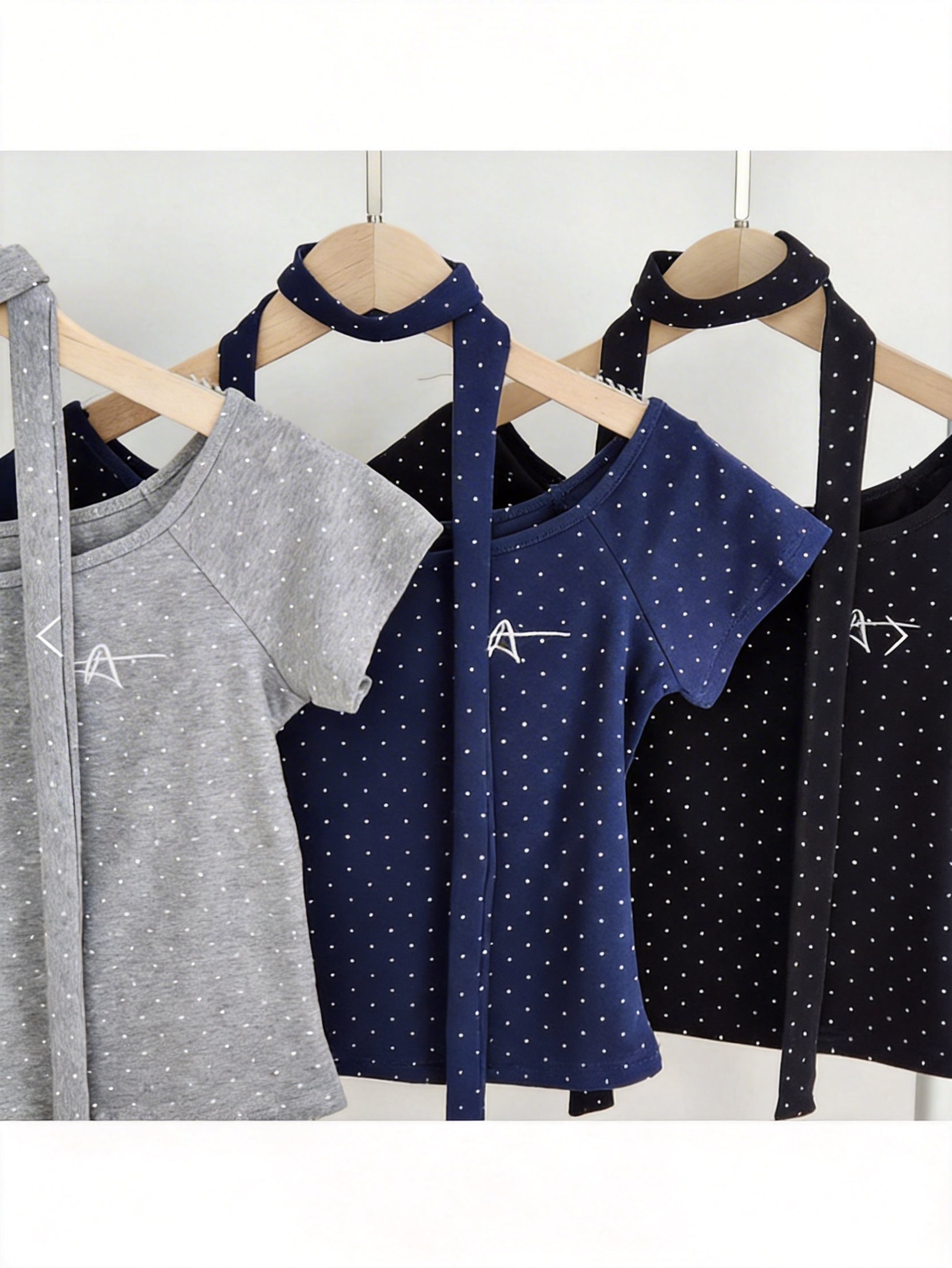 圓點露肩圍巾套裝T-shirt (4 COLOURS)